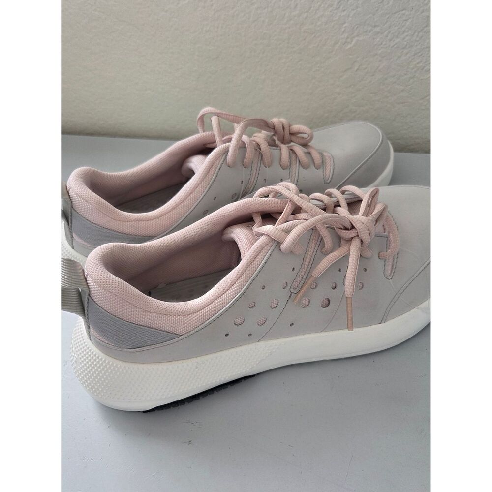 CROCS Women’s Athletic Sneakers in Light Pink and Light Gray - Picture 2 of 10